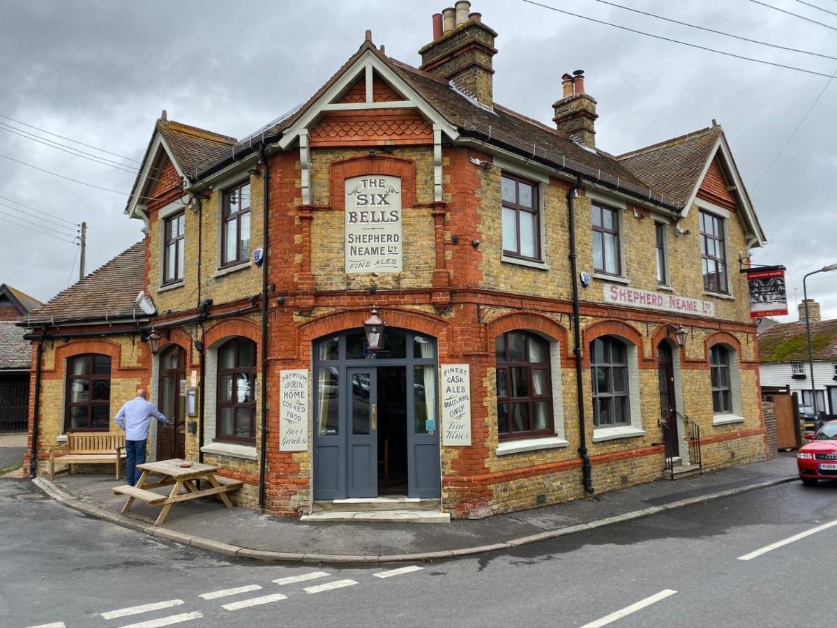 The Six Bells Rochester (Kent) Exterior foto